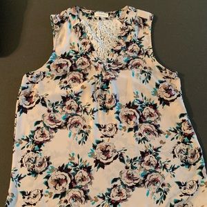 Floral sleeveless blouse